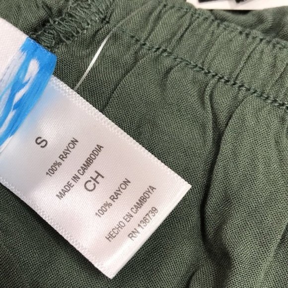 California Waves Juniors' Cover-Up Shorts - Picture 4 of 6